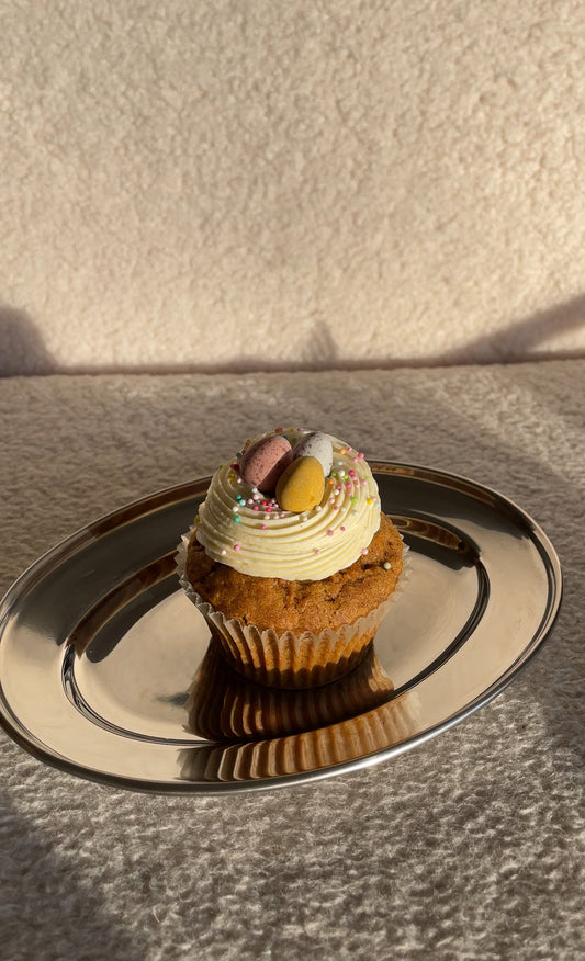 Egg-cellent Cupcakes
