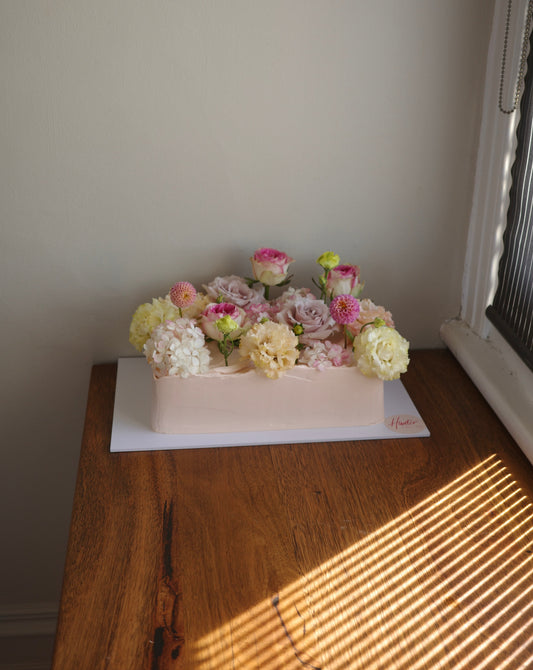 Tasma Rose's Garden - Slab Cake