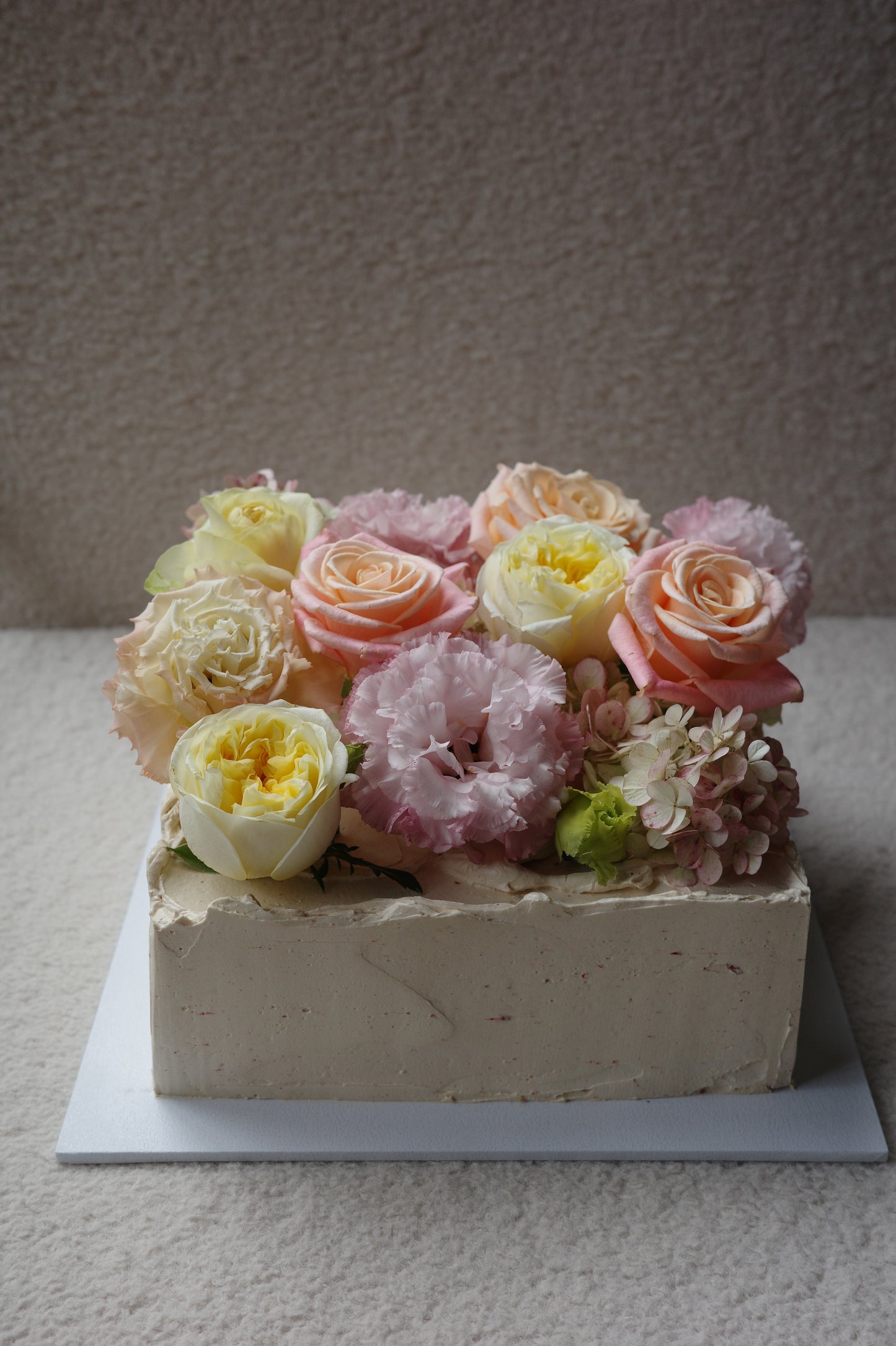 Tasma Rose's Garden - Slab Cake